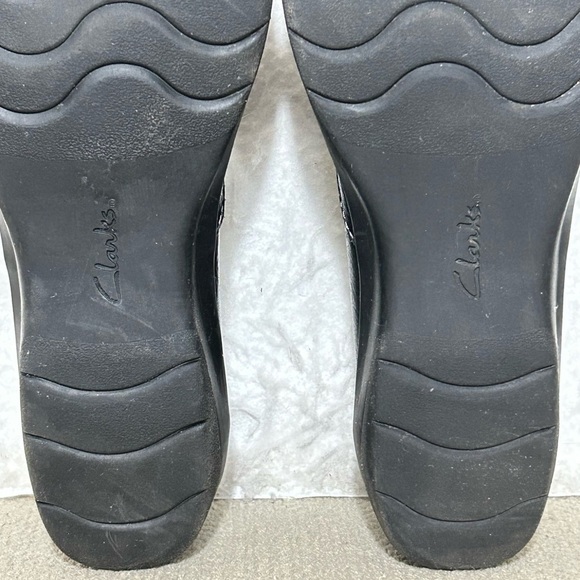 Clarks Womens Cheyn Bow Black Leather Casual Slip On Loafer Shoes SZ US 9M - Picture 10 of 11